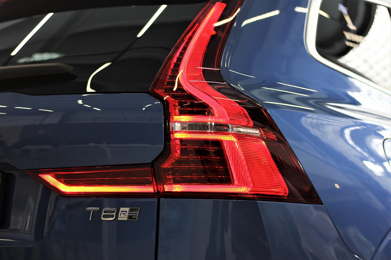 沃尔沃最新suv,沃尔沃最新款suv xc90